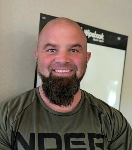 Photo of Pat Lyons